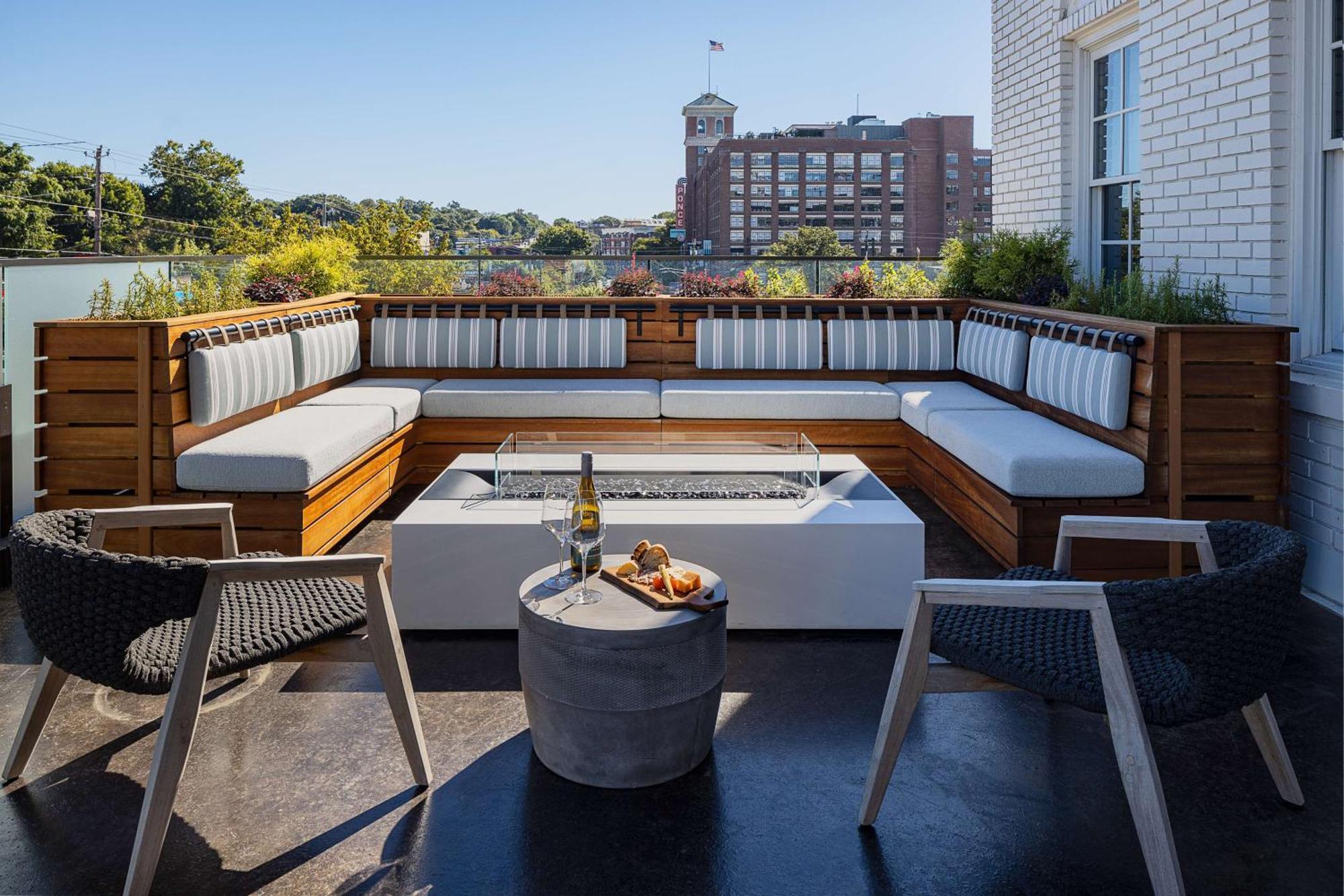 Wylie Hotel Atlanta, Tapestry Collection By Hilton エクステリア 写真
